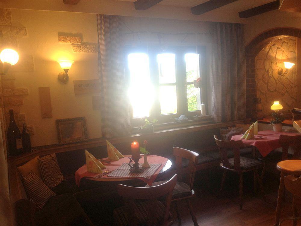 Antjes Schmankerlhotel Und Restaurant Trostau Luaran gambar