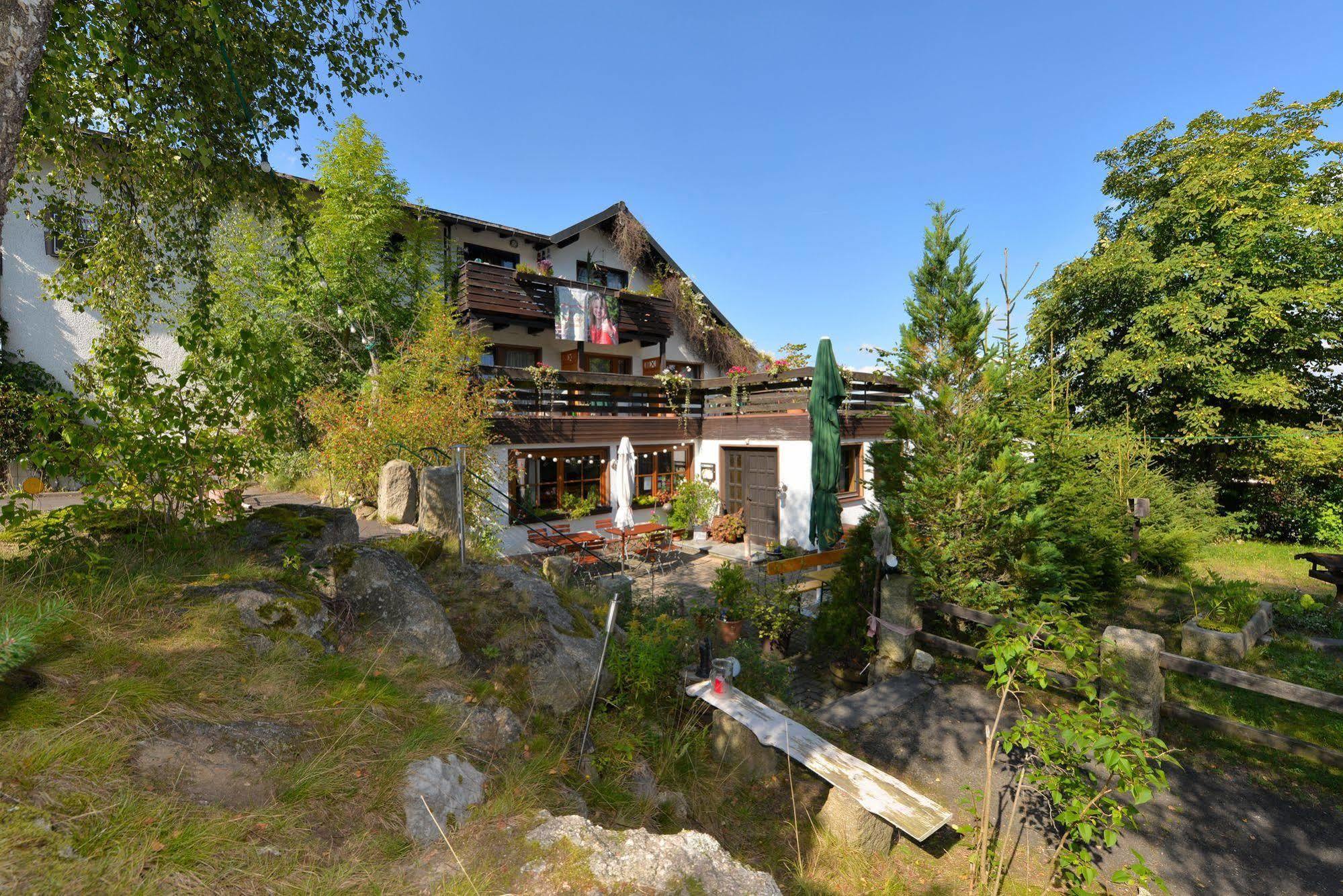 Antjes Schmankerlhotel Und Restaurant Trostau Luaran gambar